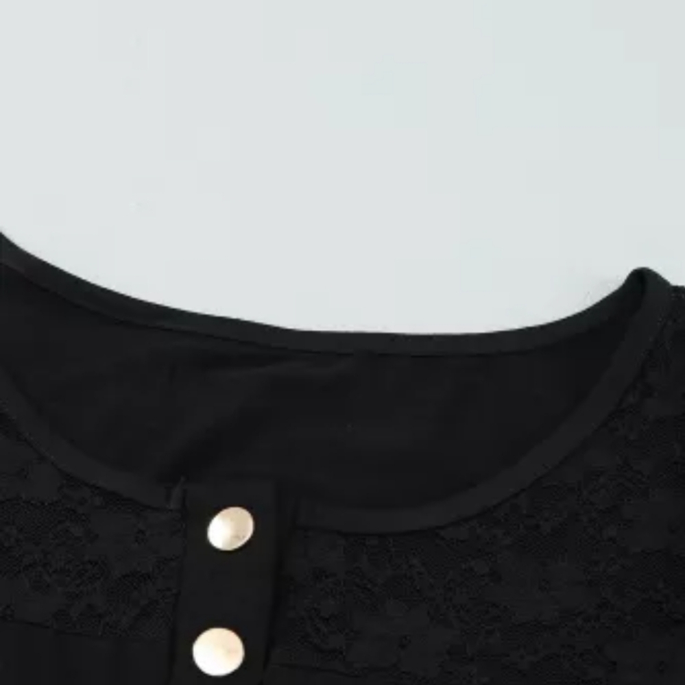 🔥New Black lace top - Picture 7 of 17